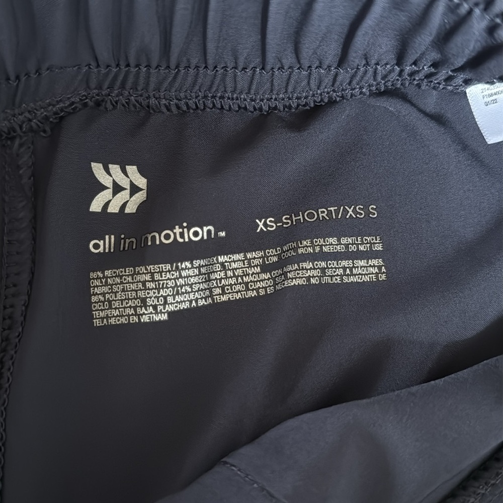NWT All in Motion Pants XS Short - Picture 4 of 6
